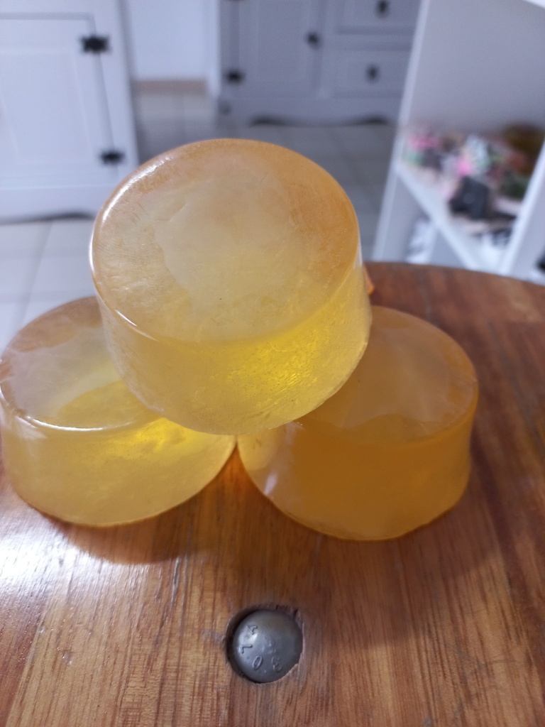 JABON CILINDRICO SANDALO 80GR