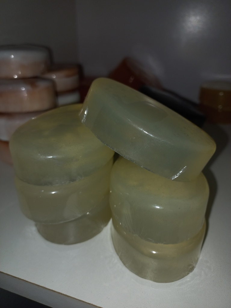 JABON COMPACTO TEA TREE